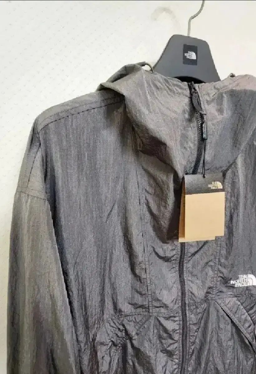 ウィンドブレーカー