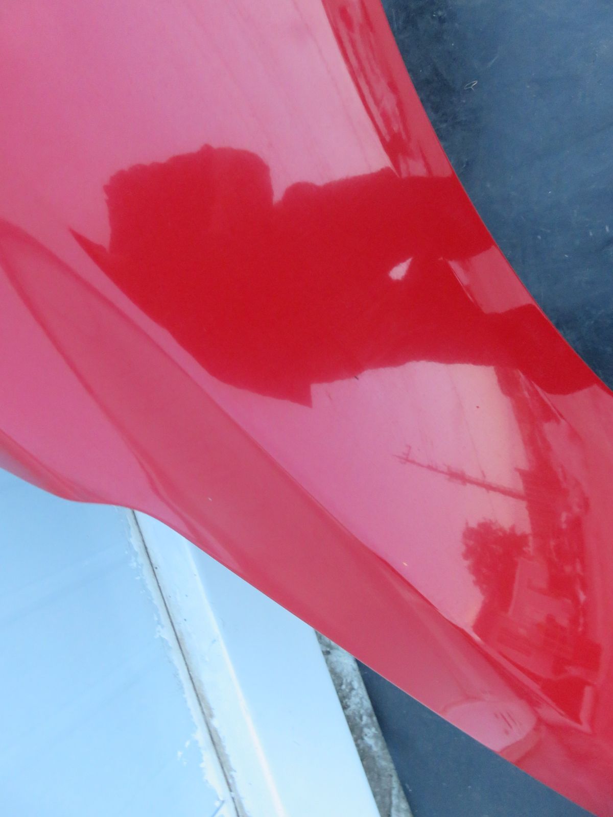 赤 ライトニングレッド