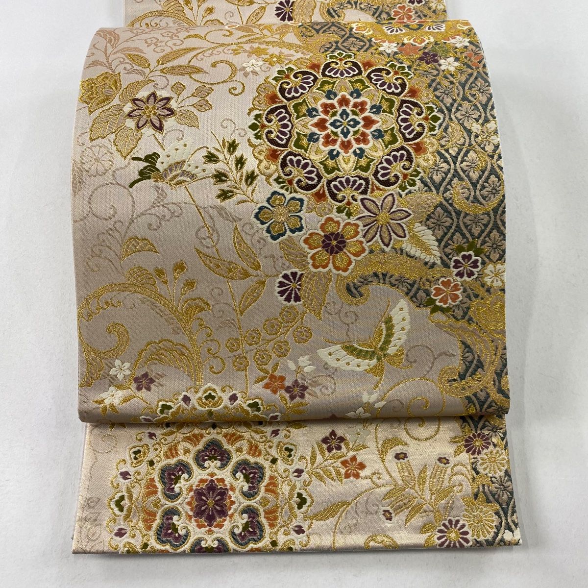 美品 袋帯 クリーム 華文 鳥 蝶 金糸 箔糸 長さ4ｍ28cm お洒落 美品 袋帯 クリーム 華文 鳥 蝶 金糸 箔糸 長さ4m28cm お洒落