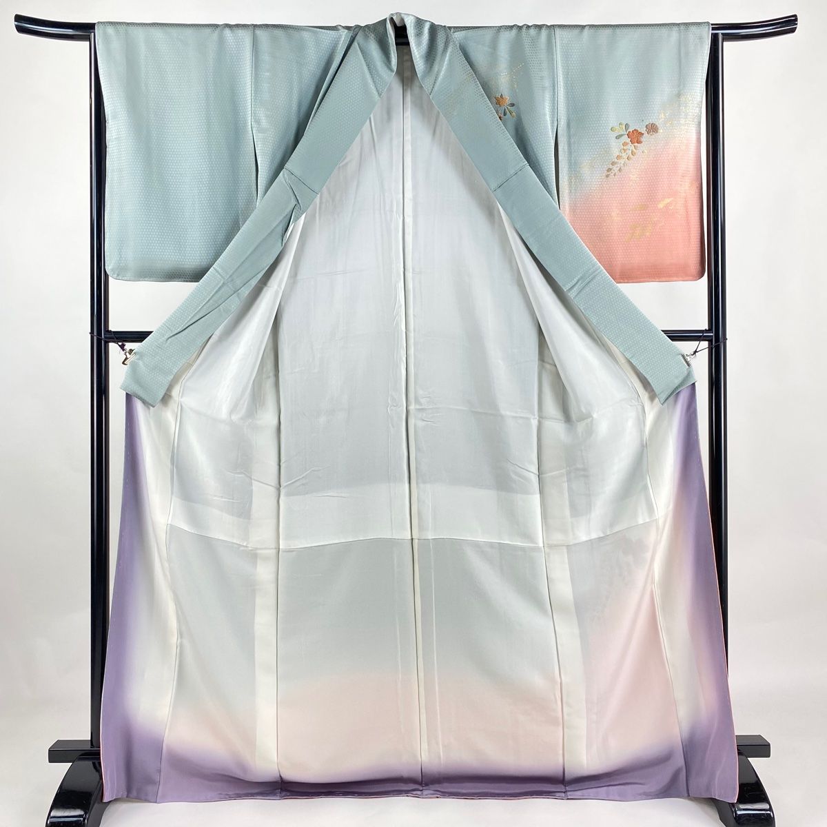 付下げ 身丈170.5cm 裄丈68.5cm L 袷 徳永憲峯 落款あり 辻が花 金通し ぼかし 灰色 正絹 美品 名品 中古 付下げ 身丈170.5cm 裄丈68.5cm L 袷 やまと 薔薇 蝶 金通し 箔 えんじ