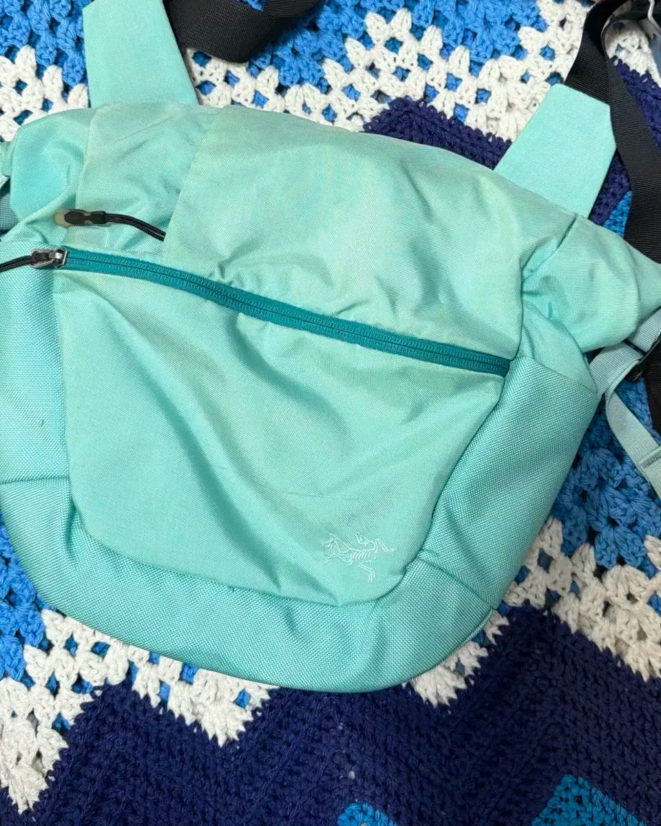 ARC TERYX アークテリクス ミストラル 8 クロスバッグ