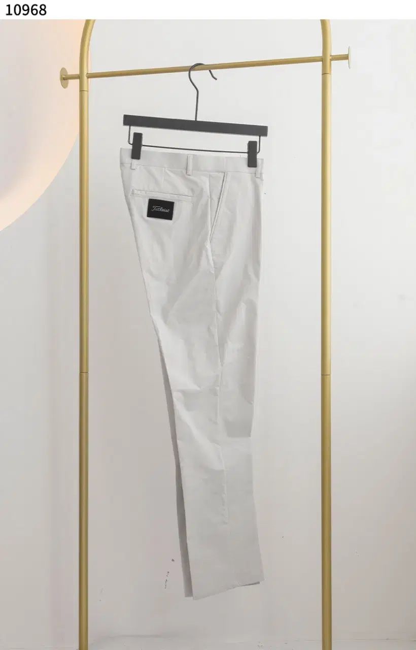 パンツ