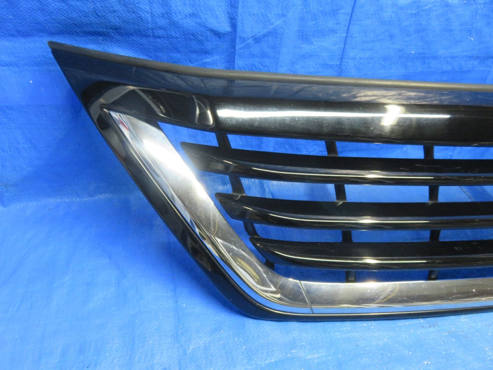 ヴェルファイア ANH20W 前期 グリル 純正 /フロントバンパー LA5955