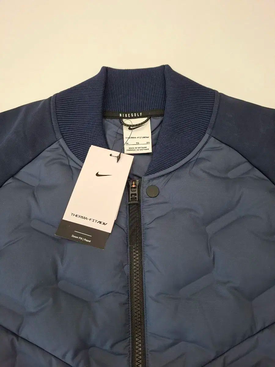 サーミピット 軽量ダウン