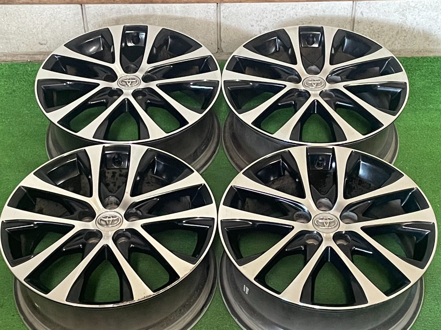 スタッドレス用に トヨタ エスティマ 純正 18in 7J 51 PCD114.3 4本 TOYOTA ノア ヴォクシー エスクァイア C-HR クラウン