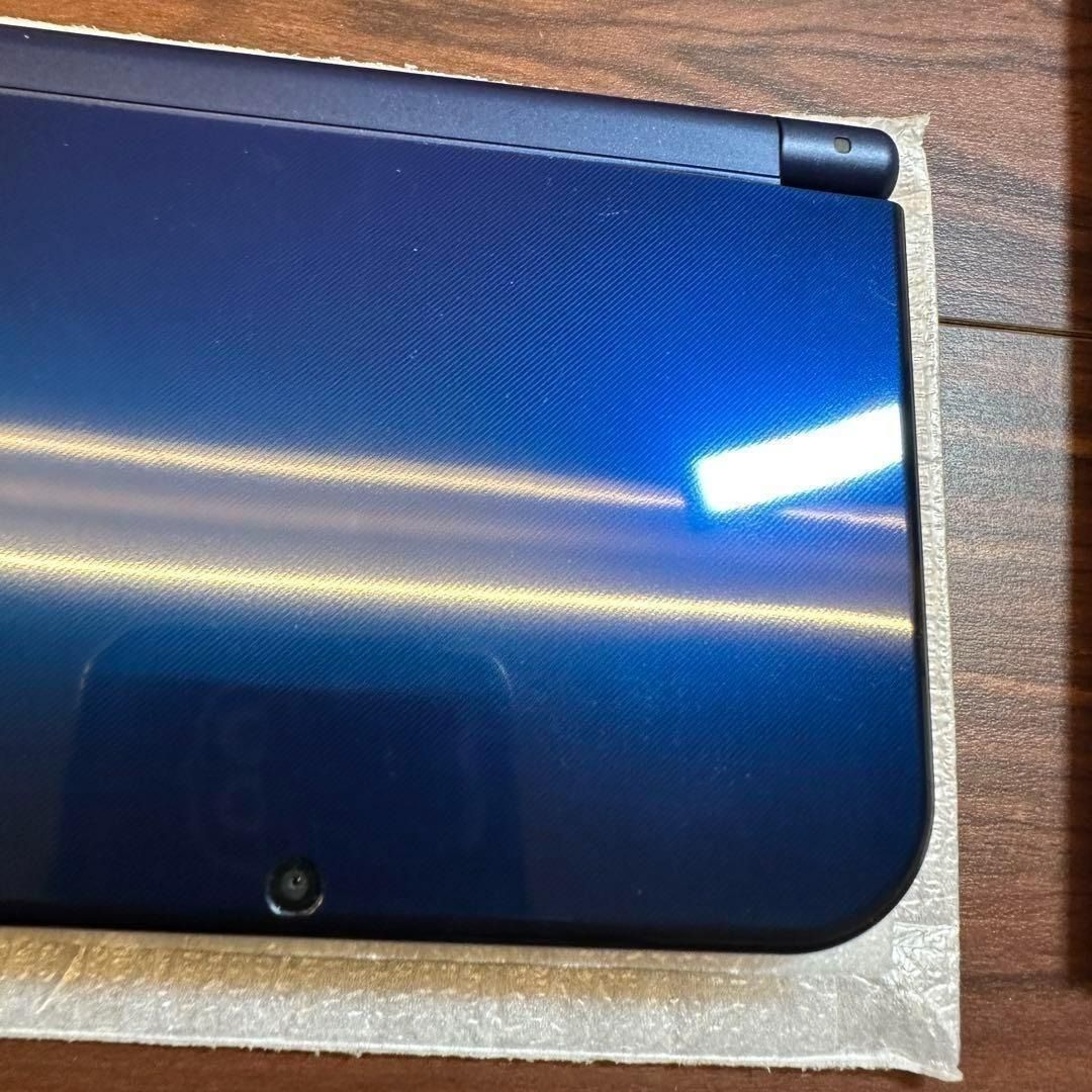 メタリックブルー