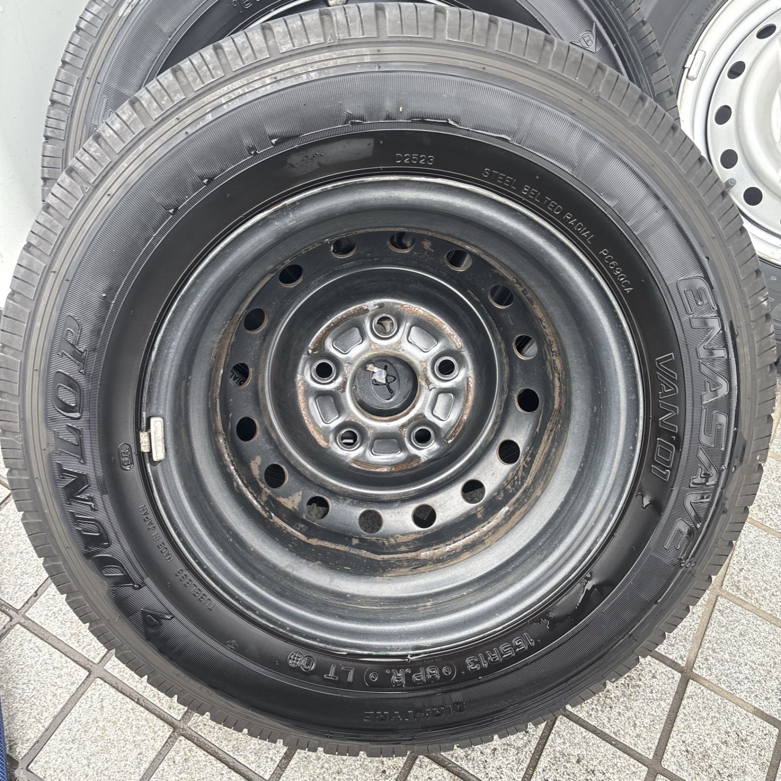 TOYOTAライトエース純正スチールホイール 165r13