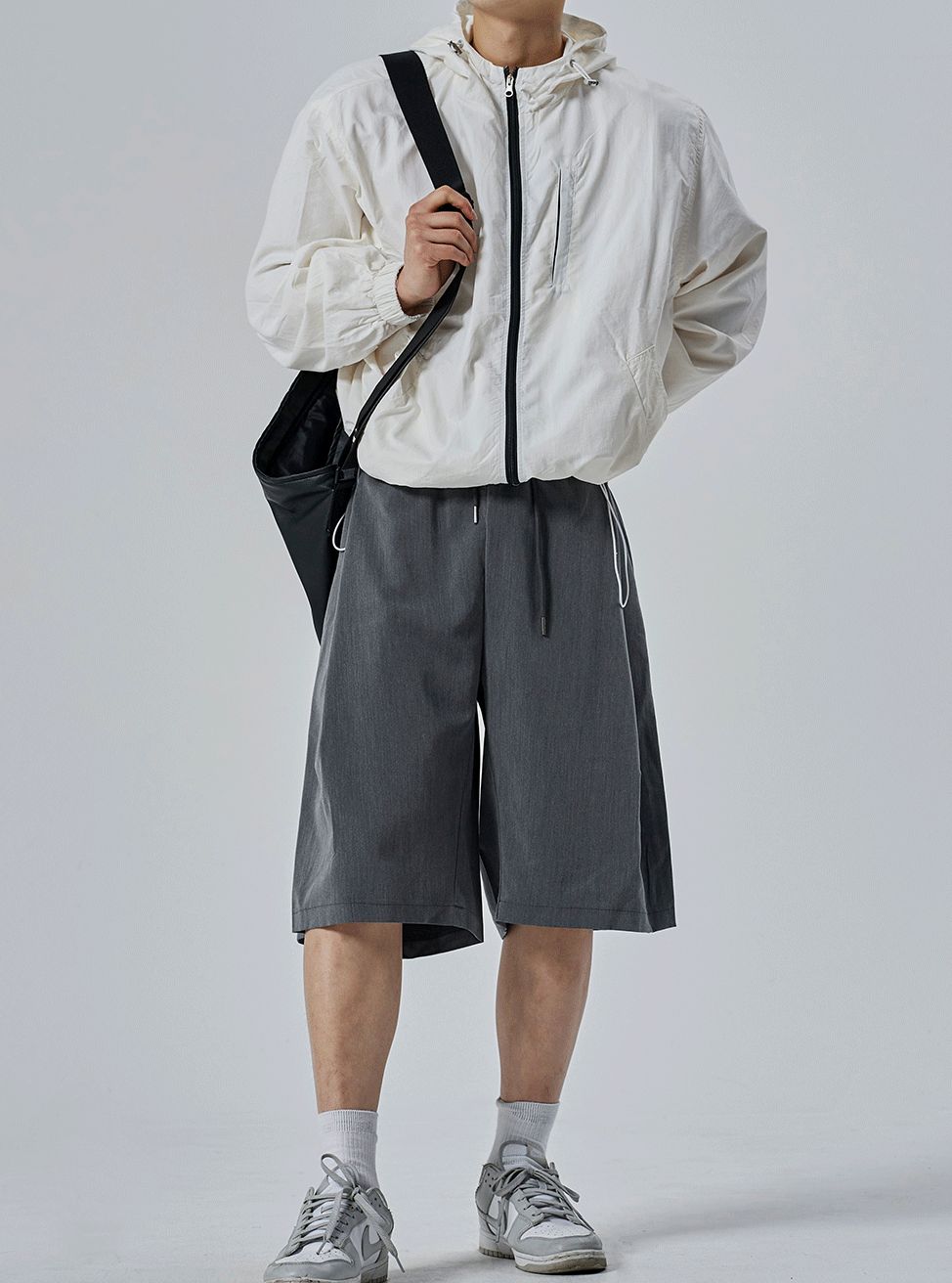 【COSYHARU】Half Banding Bermuda Pants COSYHARU公式] ハーフバンディングバミューダショーツ - メルカリ
