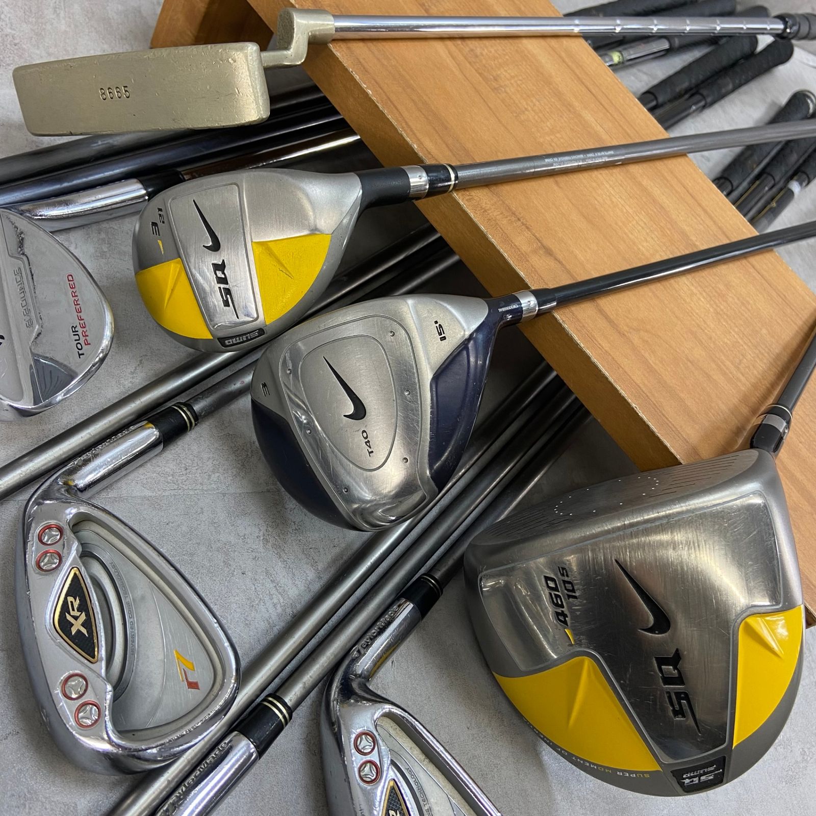 ナイキ テーラーメイド