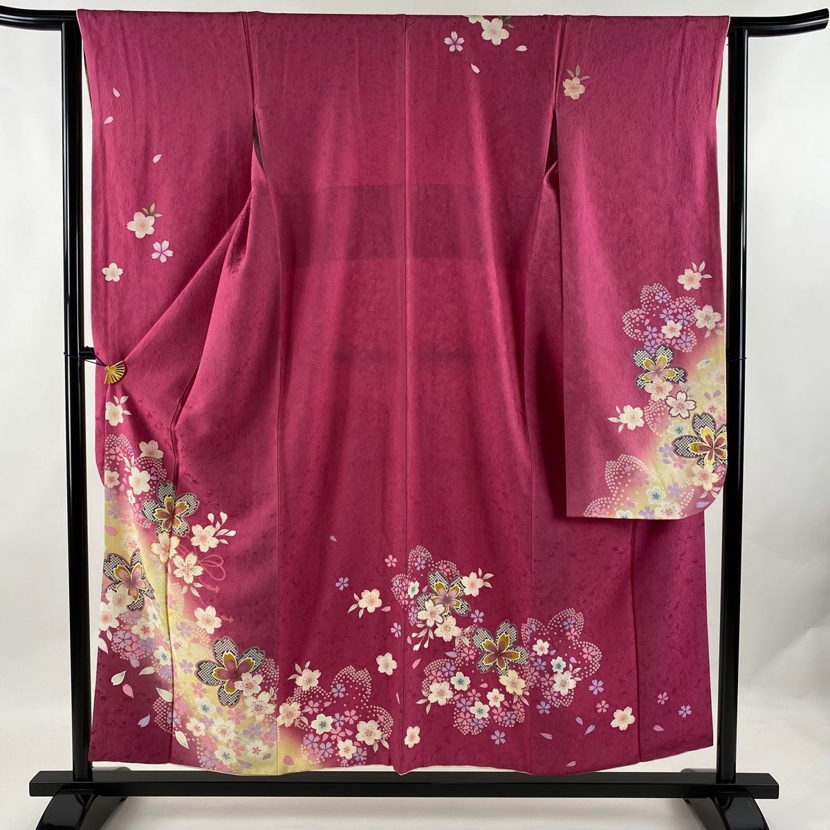 振袖 身丈155.5cm 裄丈63cm S 袷 桜 組紐 箔 金彩 ピンク 正絹 美品