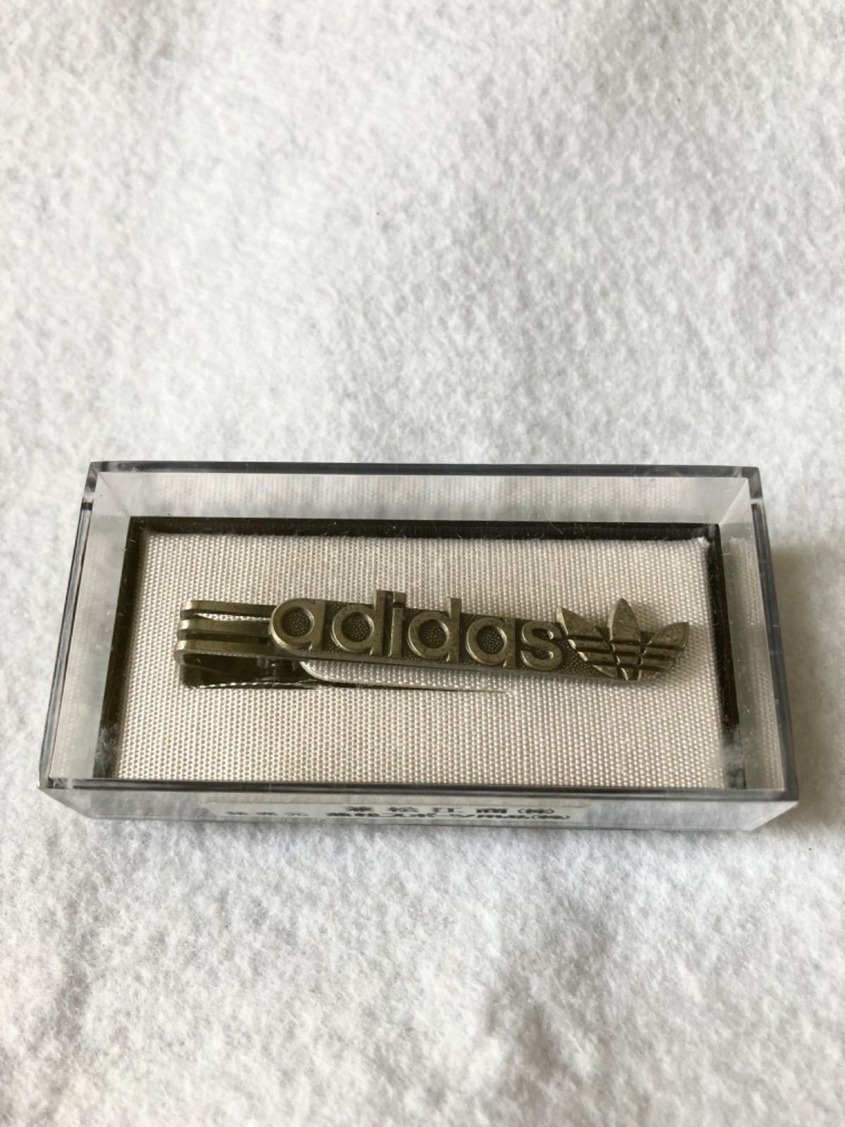 激レア　アディダスゴールドネクタイピン 激レアアディダスゴールドネクタイピン