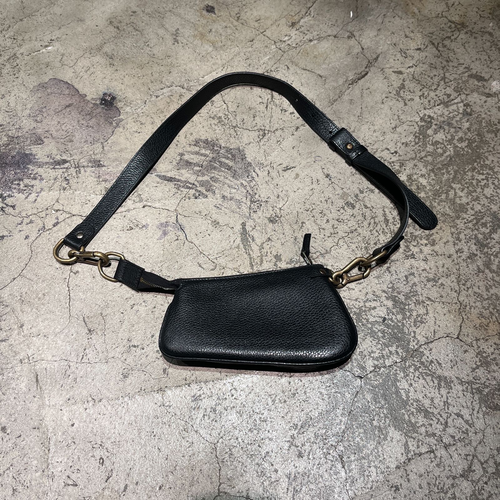 KIKO KOSTADINOV キココスタディノフ Amlen Pochette Obsidian