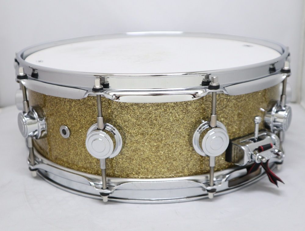 DW コレクターズメイプル 14x5 G Glass Glitter 10+6Ply