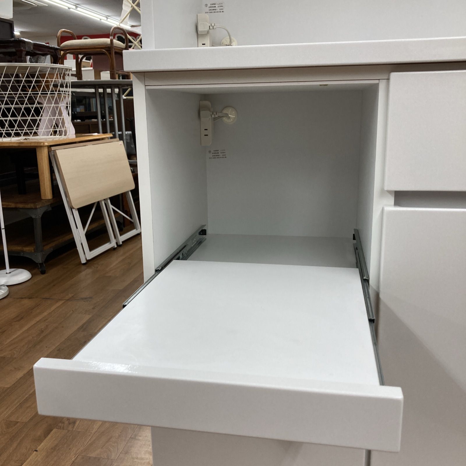 ジモティー限定価格！S111 ⭐ 手作り家具工房日本の匠 キッチンボード