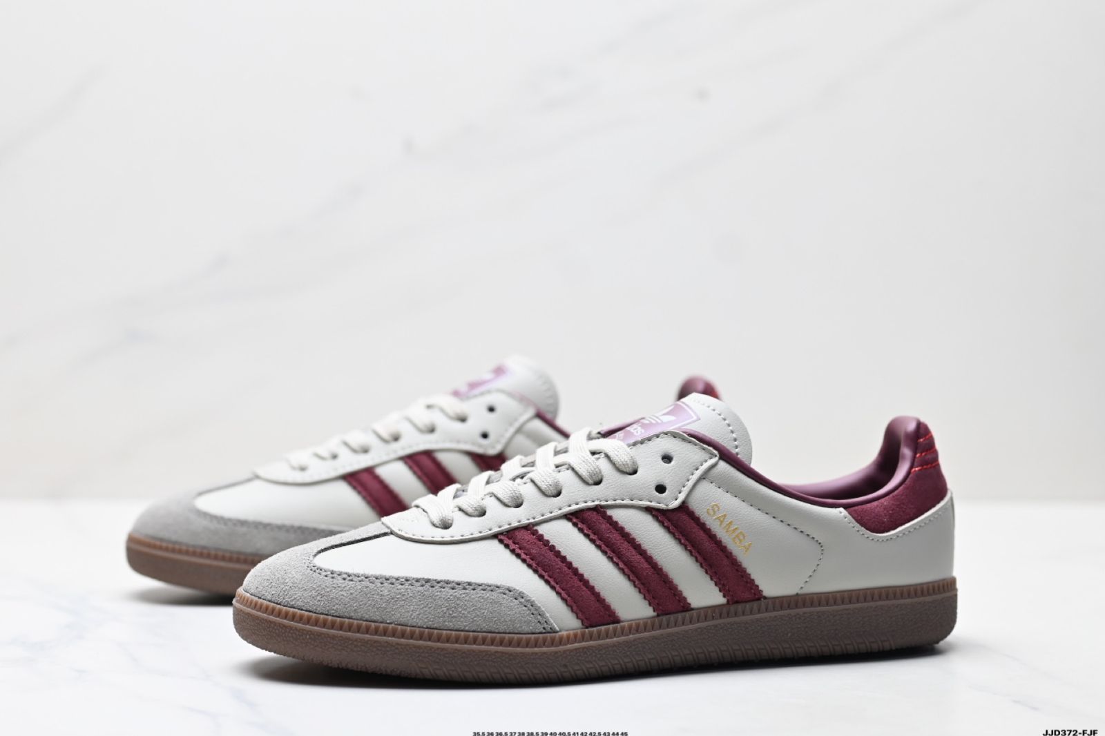 ボードシューズ