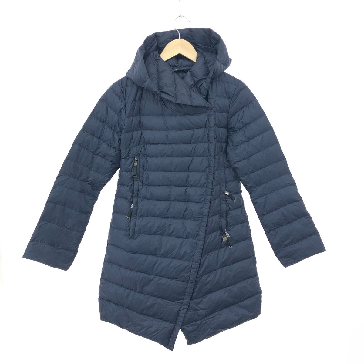 JOUTSEN ヨーツェン　ダウンジャケット　Sサイズ 入荷詳報。フィンランドからヨーツェンJoutsenのダウン。まずは