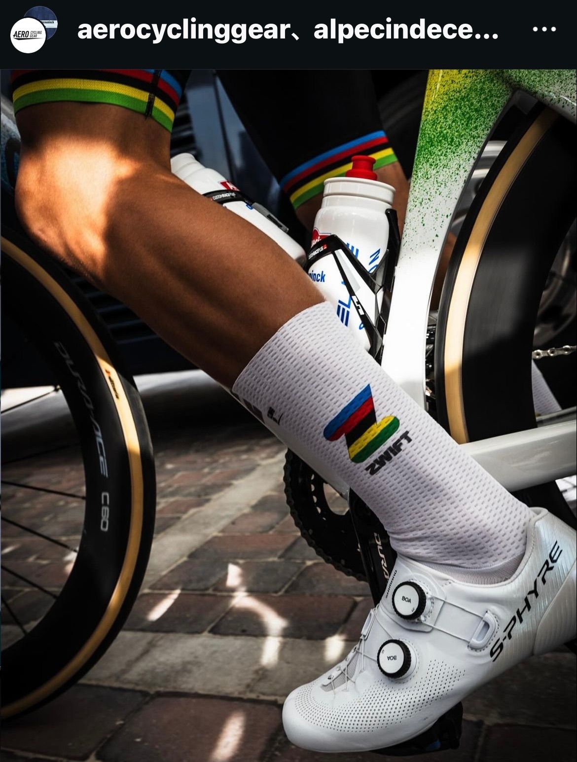 Aero Cycling Gear Aero Socks V4 新型 エアロソックス ホワイト