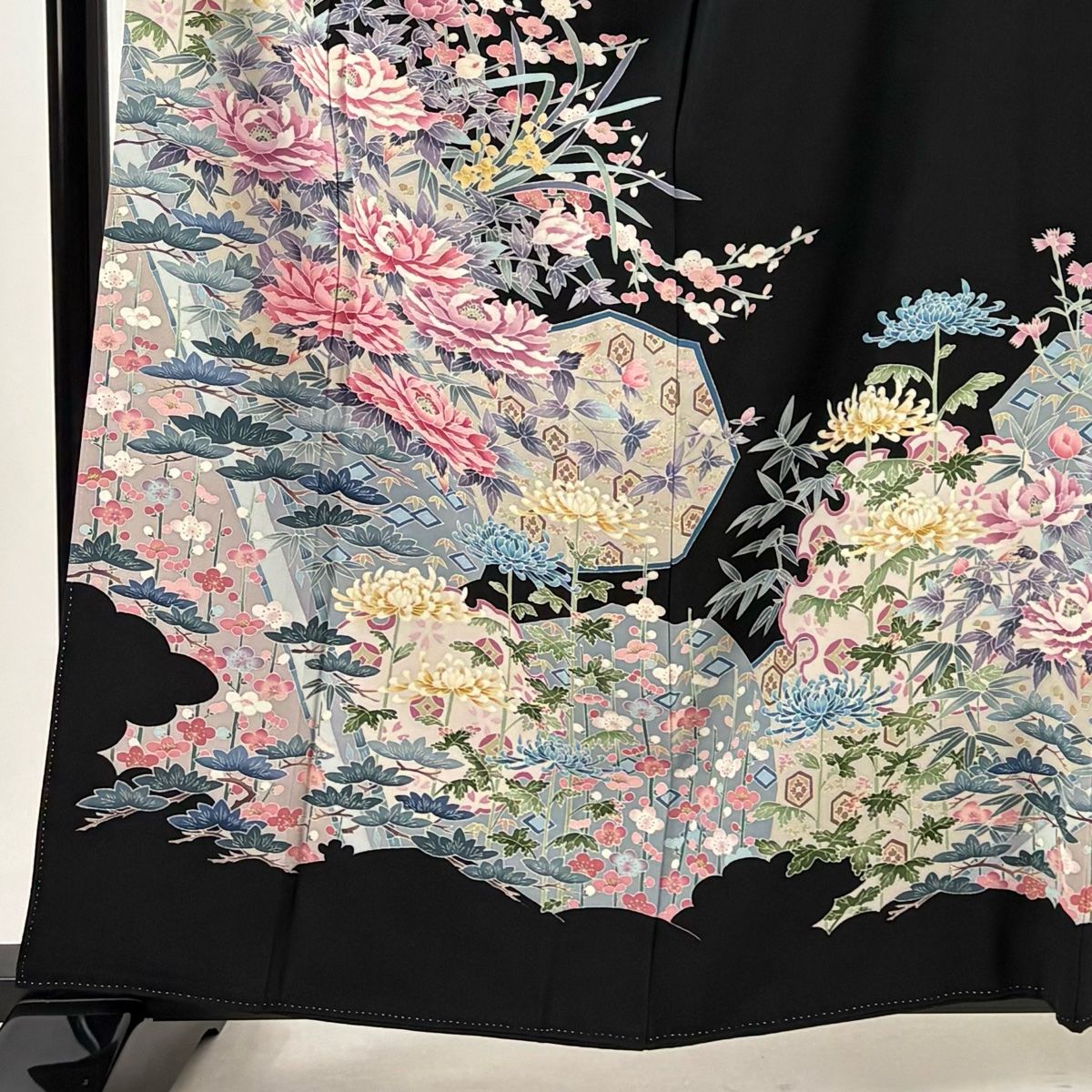 黒留袖 身丈160cm 裄丈65.5cm M 袷 落款 草花 松竹梅 黒 正絹 名品