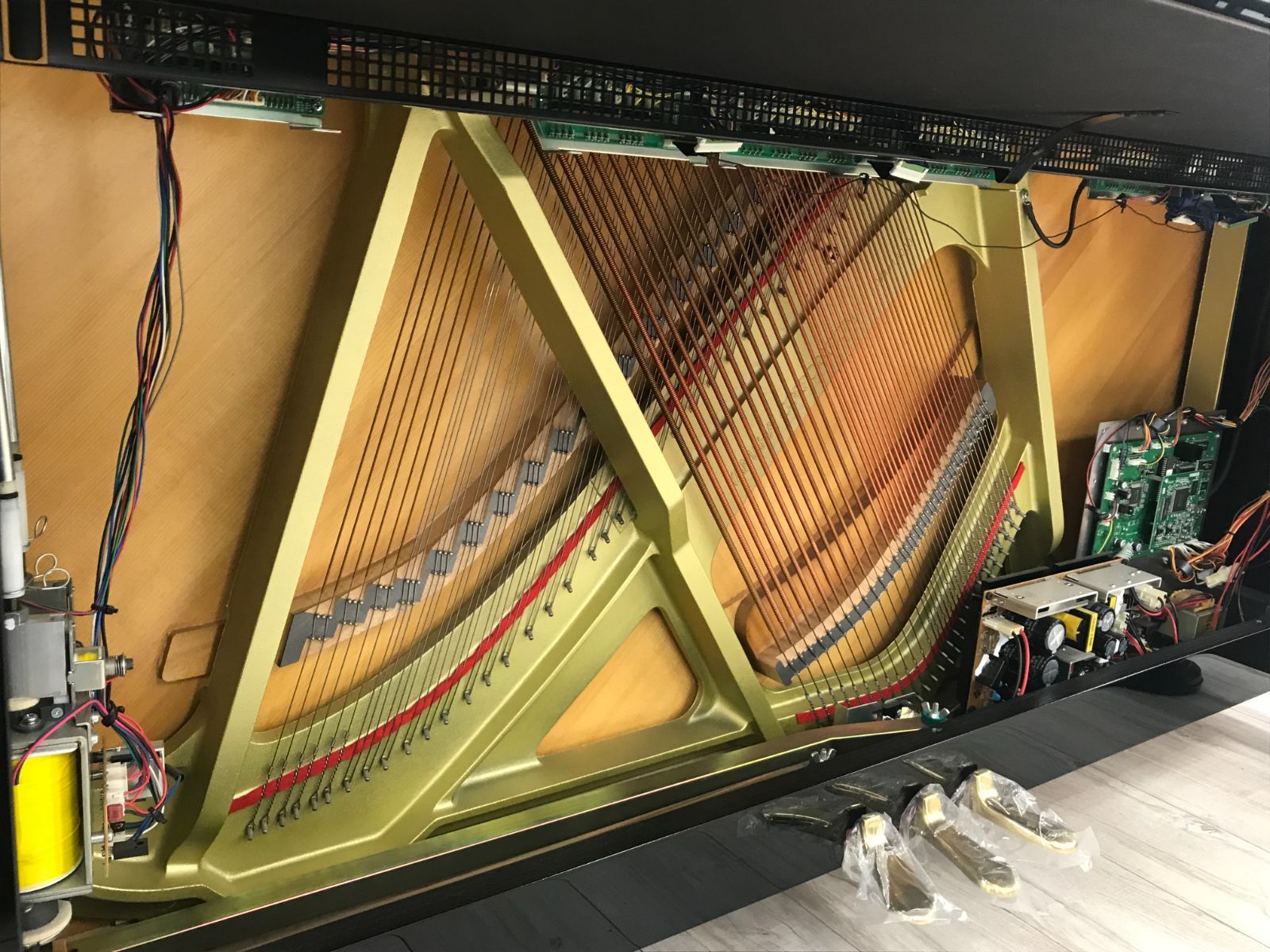 ☆68336【アップライトピアノ】YAMAHA YUS3SEB 自動演奏・サイレント