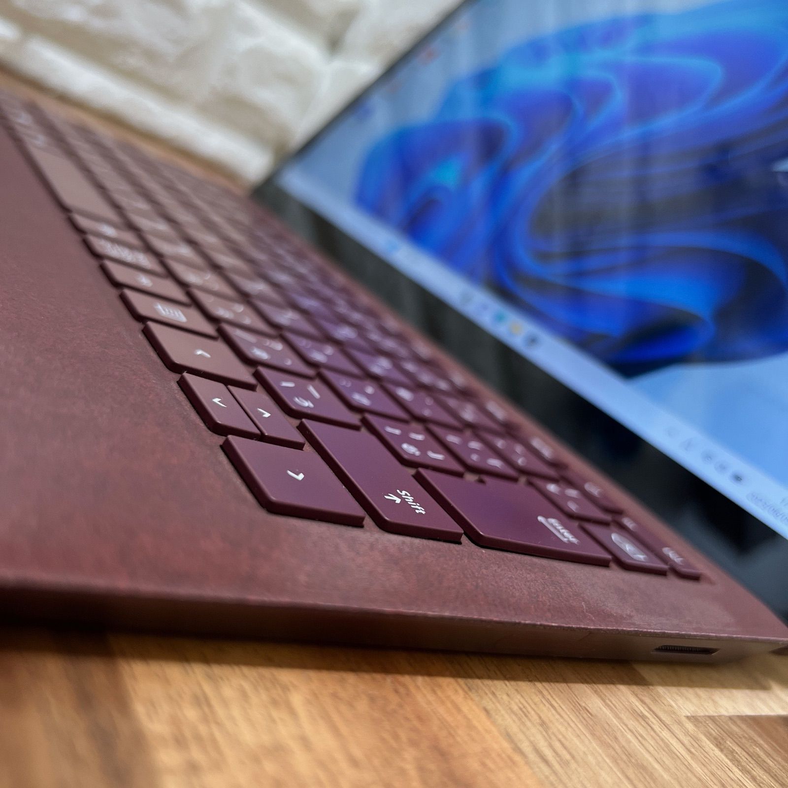 ☘Surface laptop☘Core i5第7世代☘爆速SSD256GB搭載 - ほんぽくんの