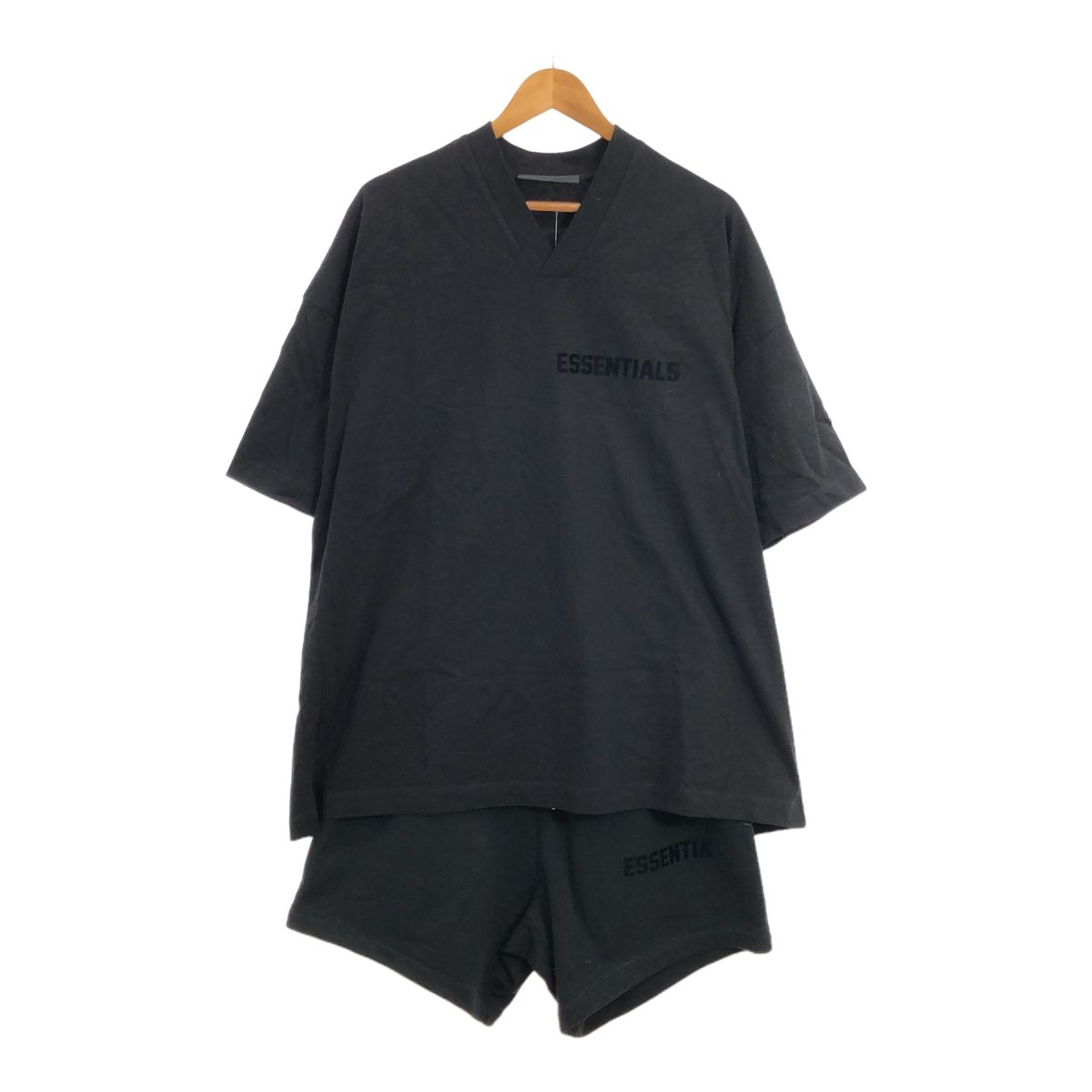 ◇中古品◇ESSENTIALS エッセンシャルズ セットアップ Tシャツ＆ショートパンツ 短パン 黒 ブラック メンズ Mサイズ R59788NSD  - メルカリ