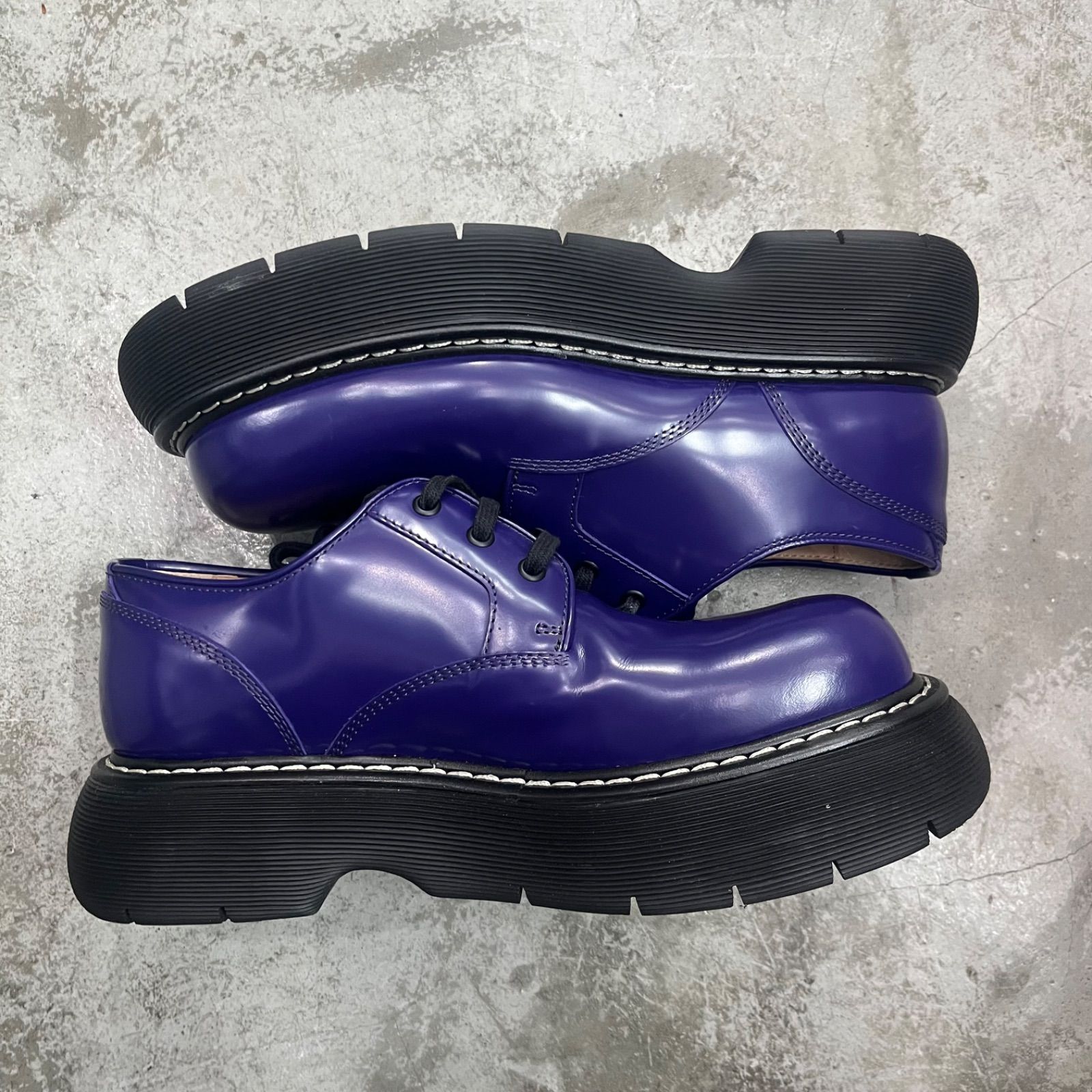 ボッテガベネット　メンズシューズ　バウンス BOTTEGA VENETA(ボッテガヴェネタ) バウンスレザーシューズ