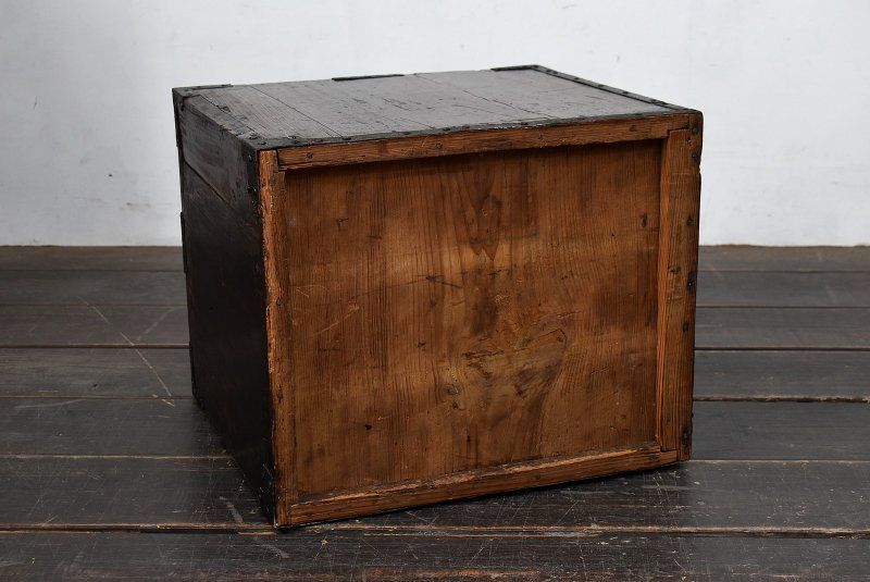 蔵A4874 重厚鉄金具