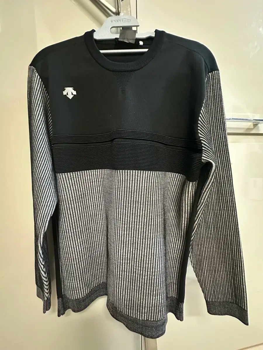 デサントゴルフ₍DESCENTE