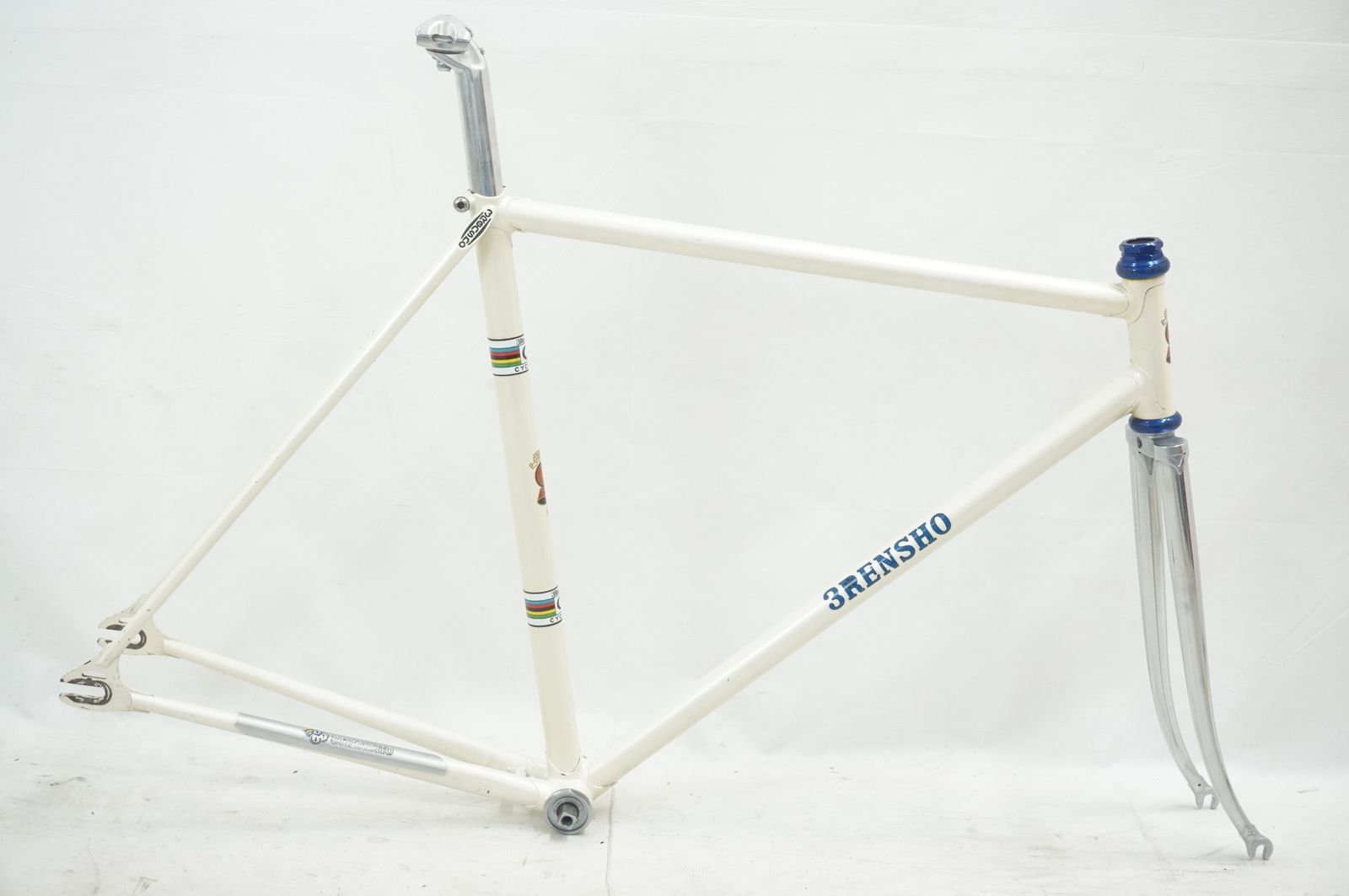 TSUNAMI ホワイト ピストバイク 700C tsunamiピストバイク ホワイト