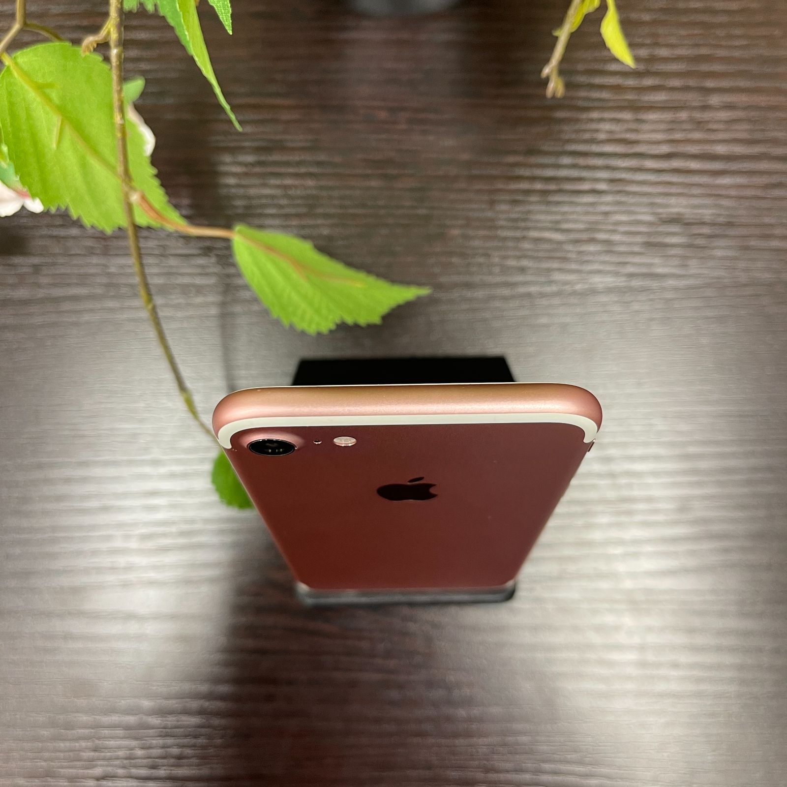 iPhone7 ローズゴールド　256GB 本体 ムスビー｜○ハピネスネット SIMフリー iPhone7 256GB ローズ