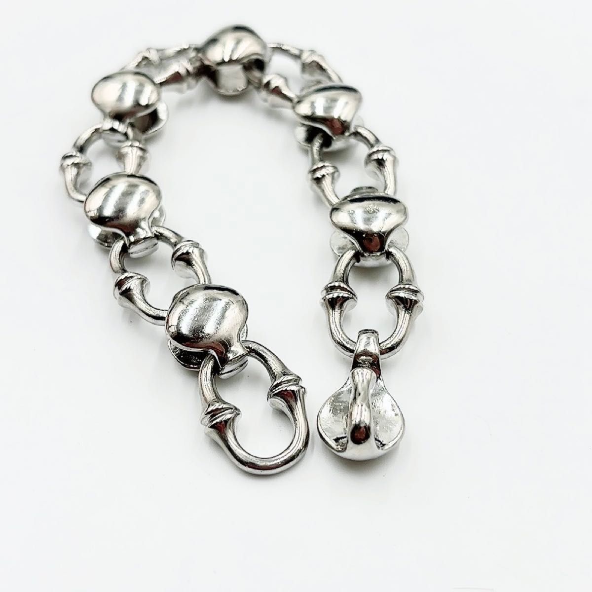 here's SPINAL COLUMN BRACELET 501 22cm Buy Men Style Quality