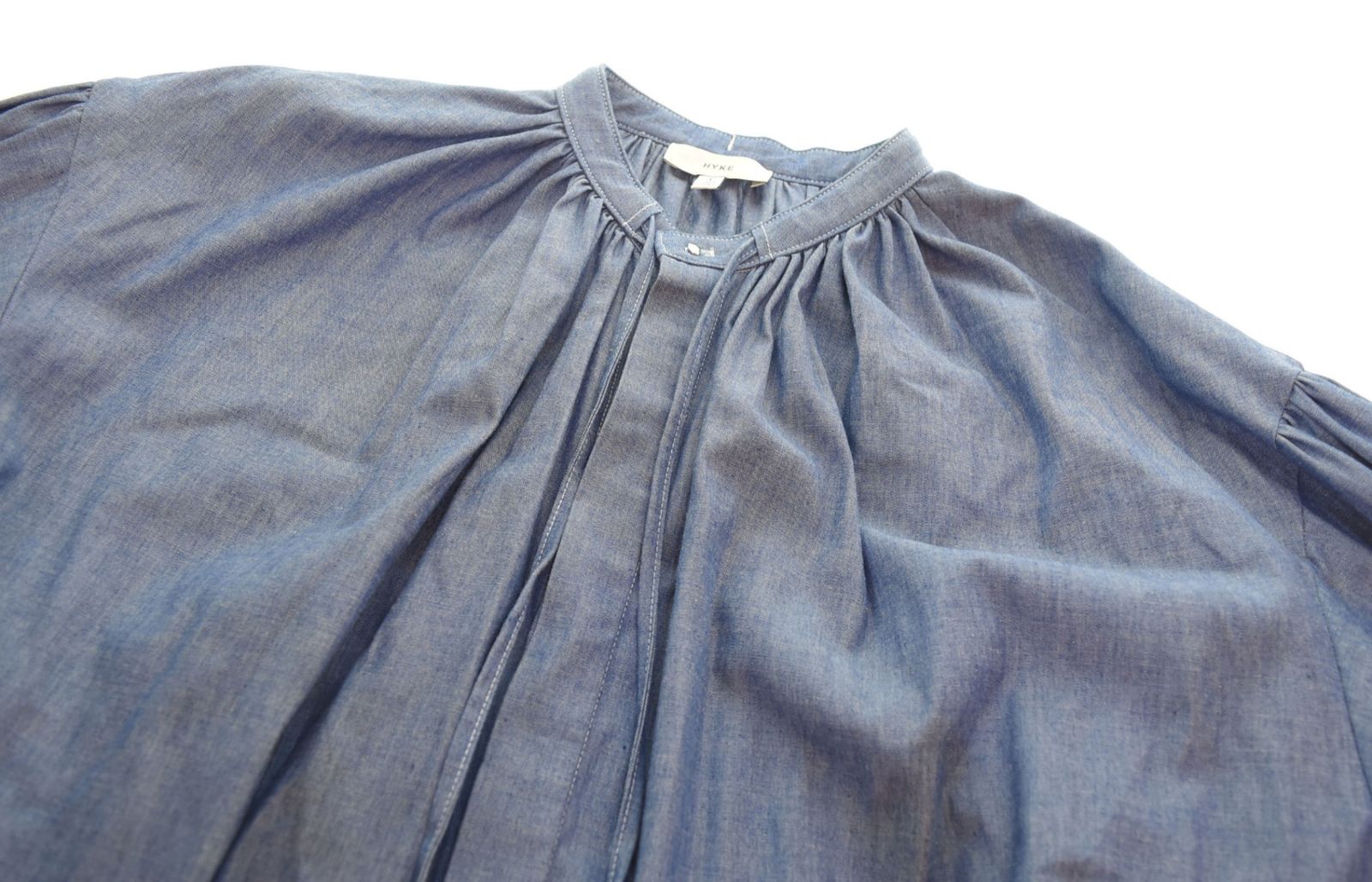 ハイク HYKE CHAMBRAY GATHERED DRESS シャンブレー ギャザー