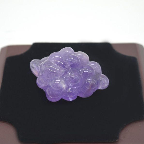 葡萄 ブドウ 置物 アメジスト 紫水晶 5.5cm 天然石製 ペンダントトップ