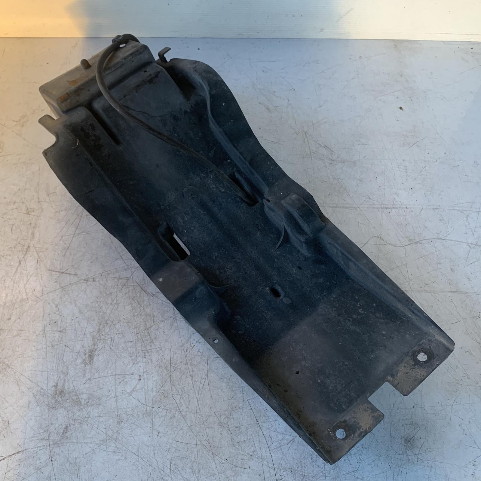 ゼファー４００、Χ専用　インナーフェンダー ゼファー400 、Χ専用 インナーフェンダー 00000297-4.jpg