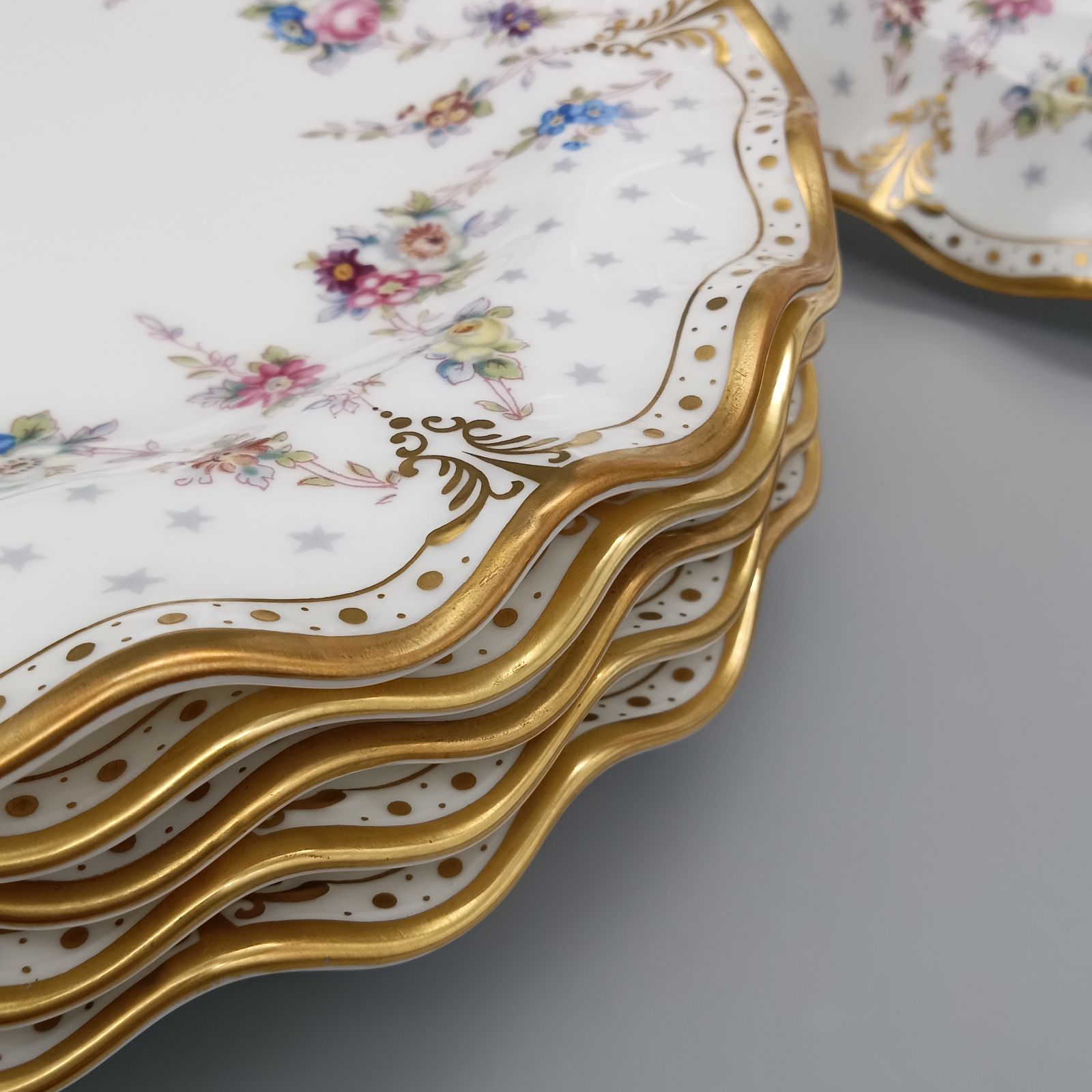 ロイヤルクラウンダービー ロイヤルアントワネット プレート