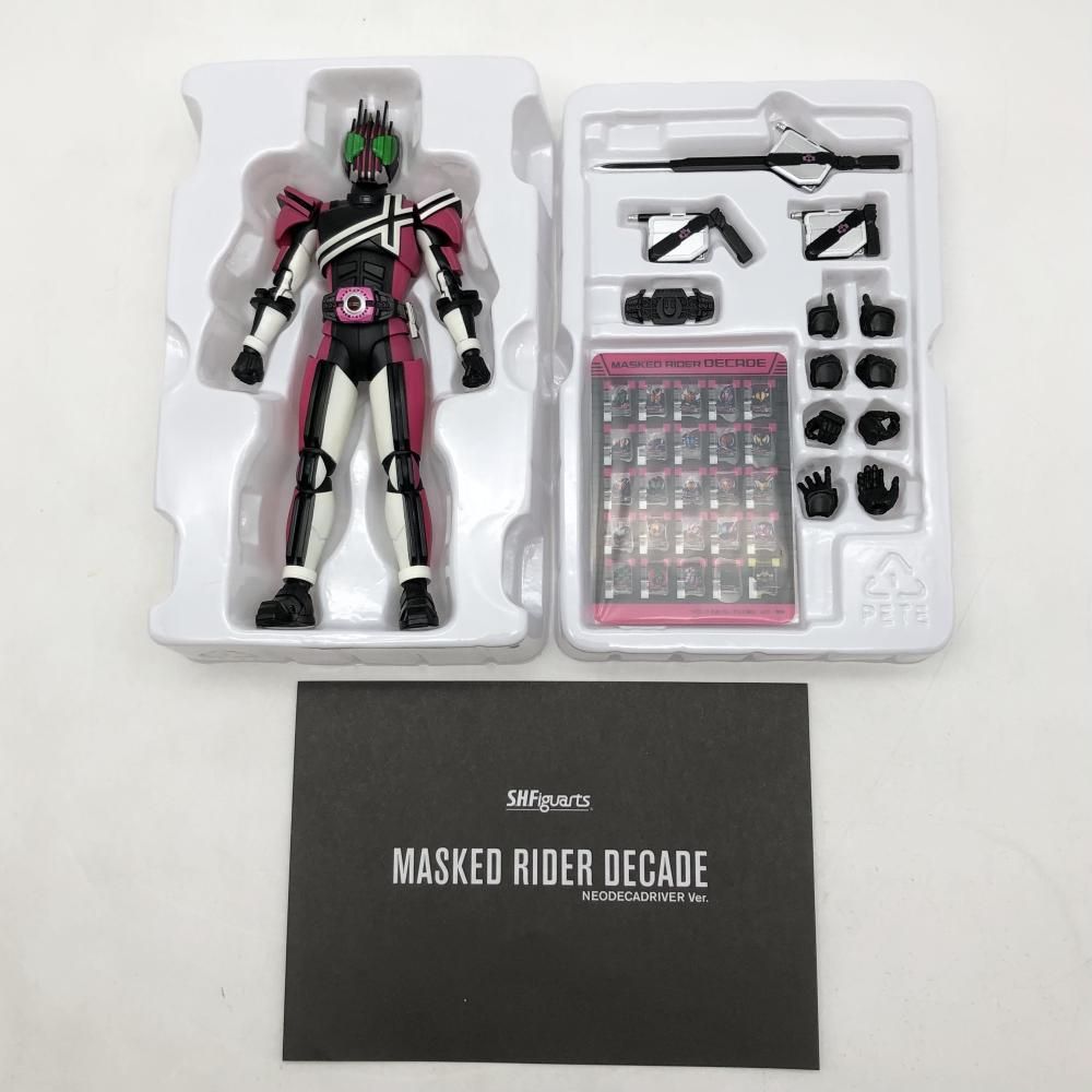 【中古】真骨彫 仮面ライダーディケイド （ネオディケイドライバーVer.） S.H.Figuarts 真骨彫 仮面ライダーディケイド ネオディケイ