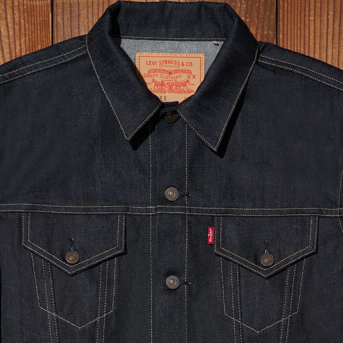 VINTAGE CLOTHING
