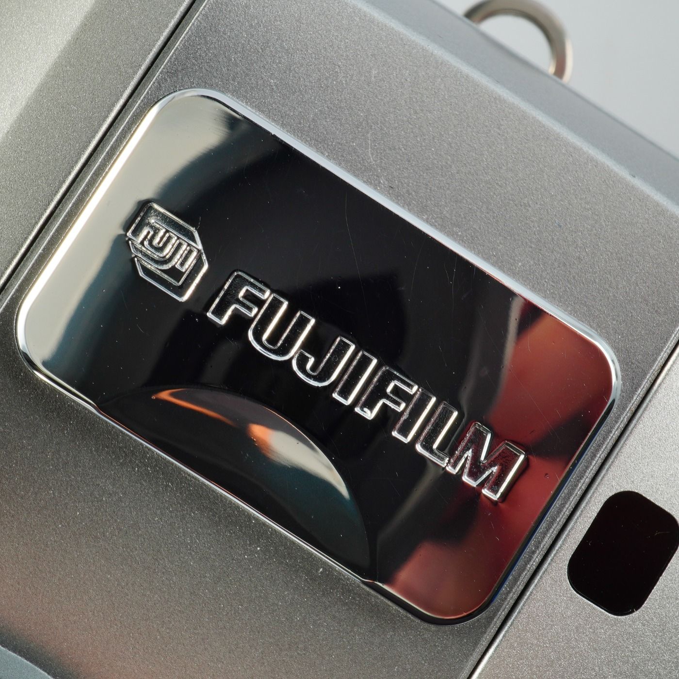 mm コンパクトフィルムカメラ