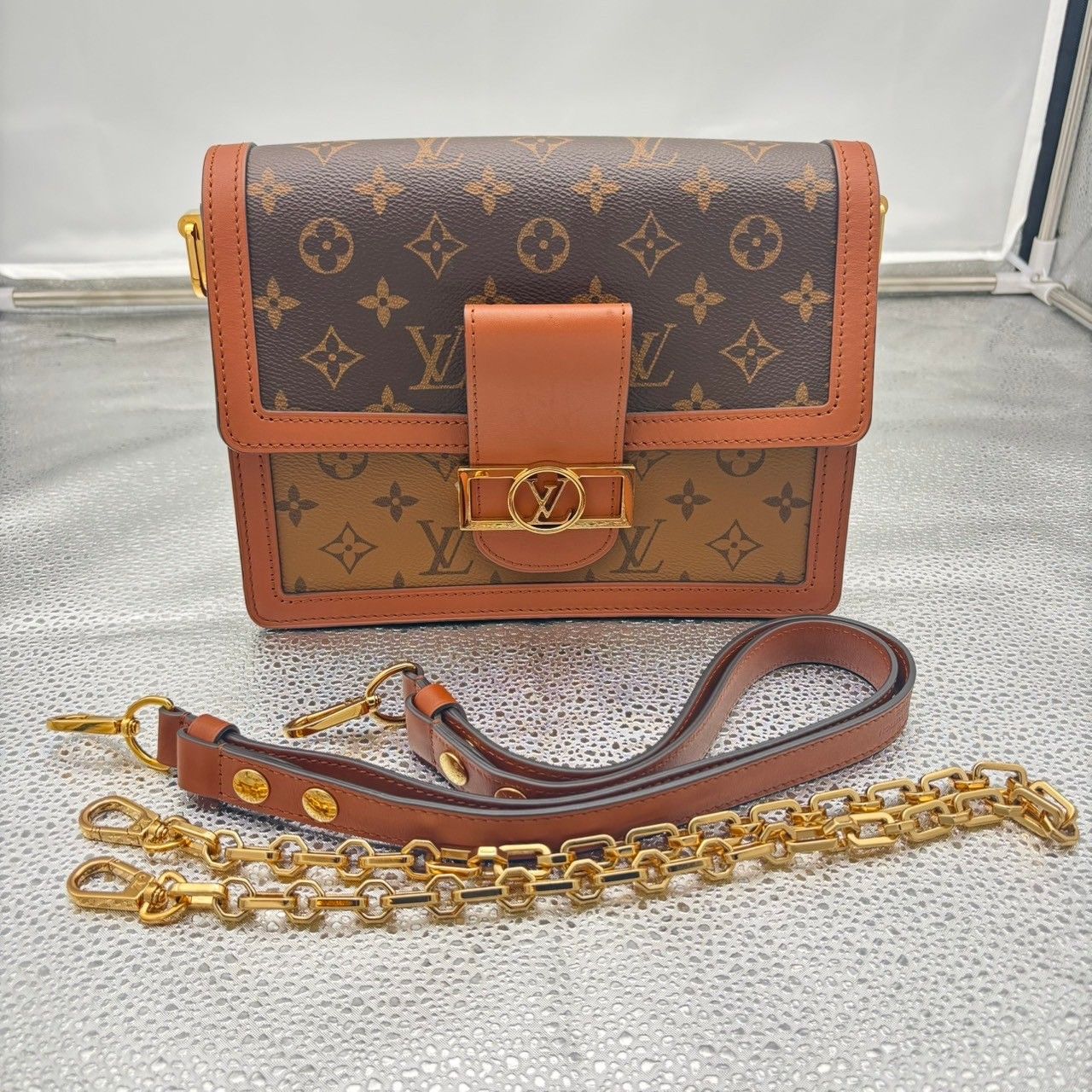 LOUIS VUITTON ルイヴィトン ドーフィーヌ MM ショルダーバッグ ルイ