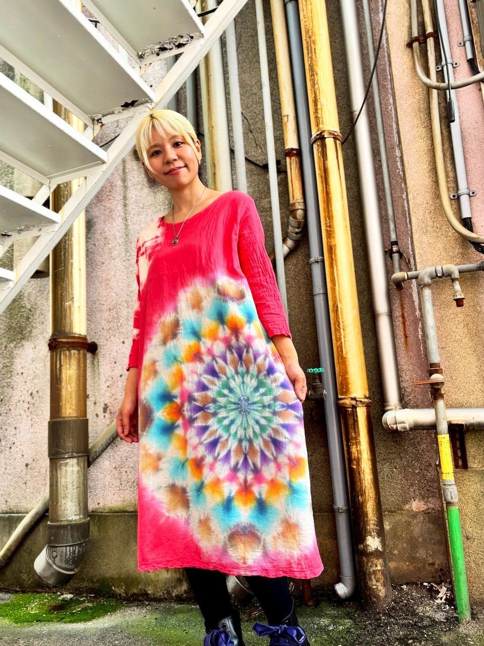 タイダイ染め 長袖ワンピース 深緋色 こきひいろ 幻想的な曼荼羅模様 HD24-07