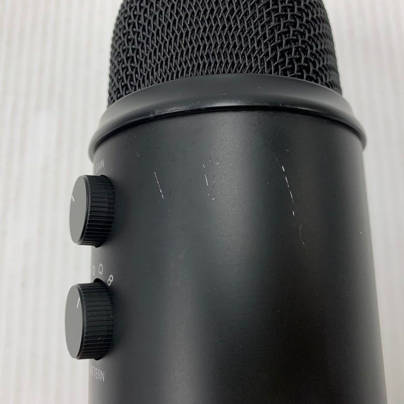 中古品】 Blue YETI A00132 USBマイク ゲーミングマイク 【088