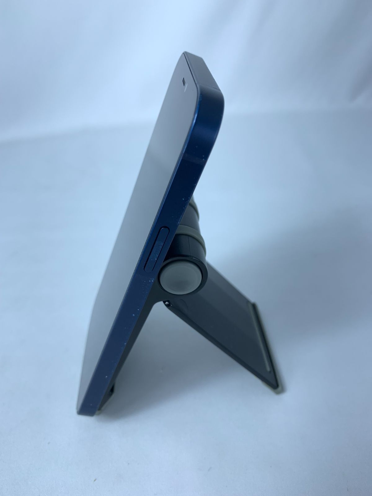 12 64GB