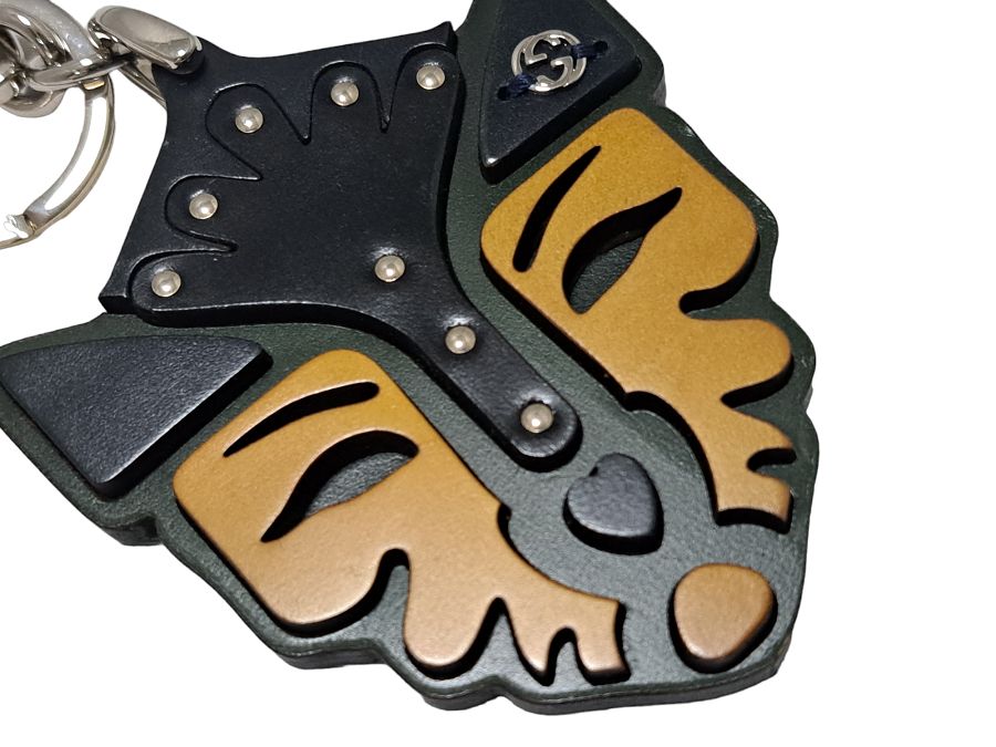 新品同様 グッチ キーリング キーホルダー アニマル 動物モチーフ  