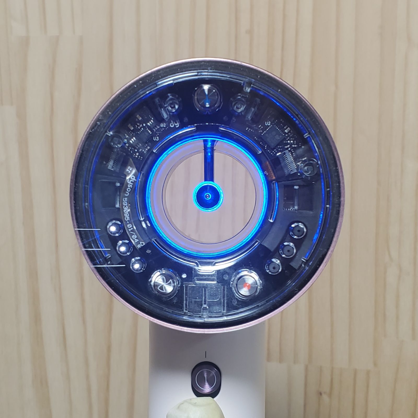 Dyson Supersonic Nural Shine HD16 VLP セラミックピンク ヘア