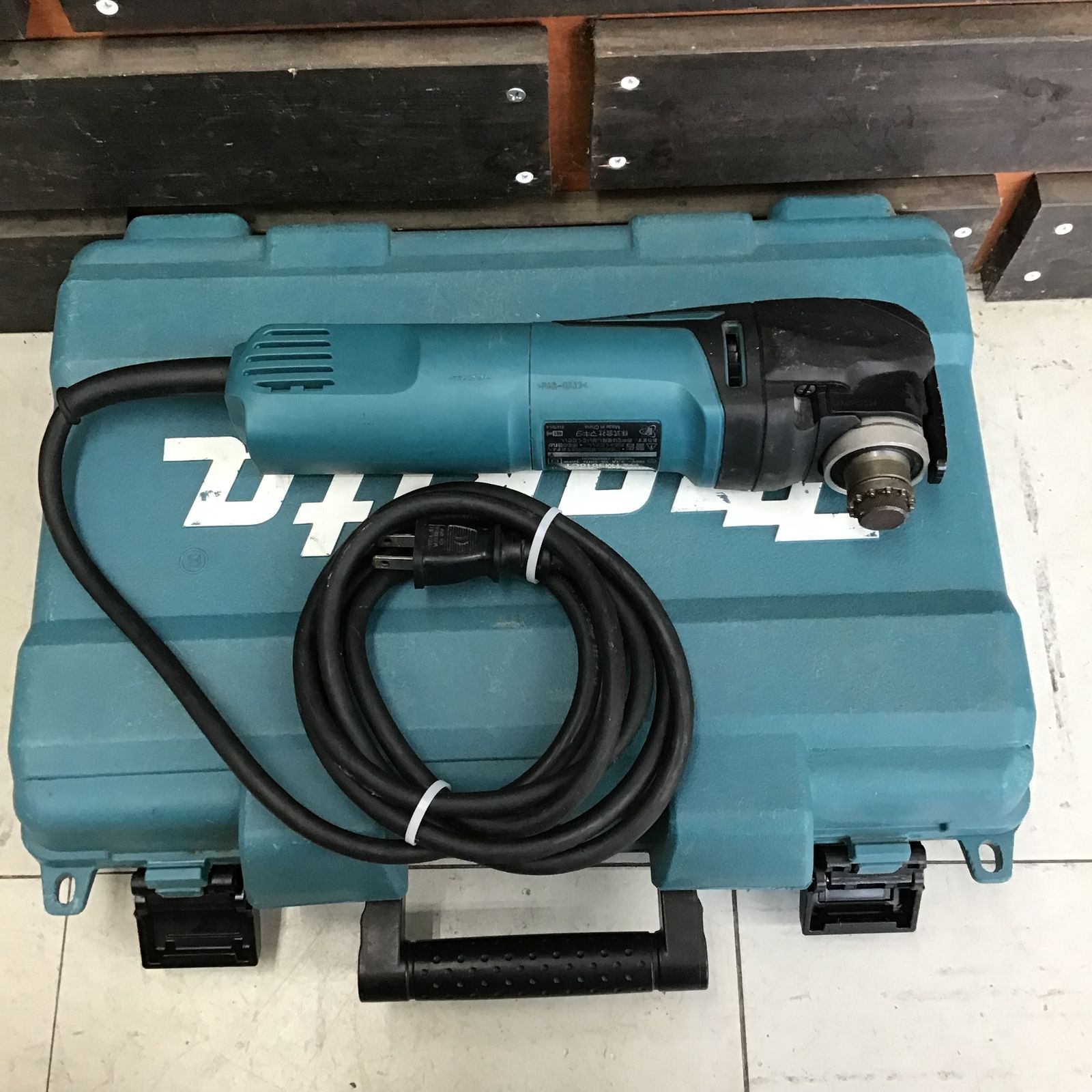 品】☆マキタ(makita) マルチツール TM3010CT-