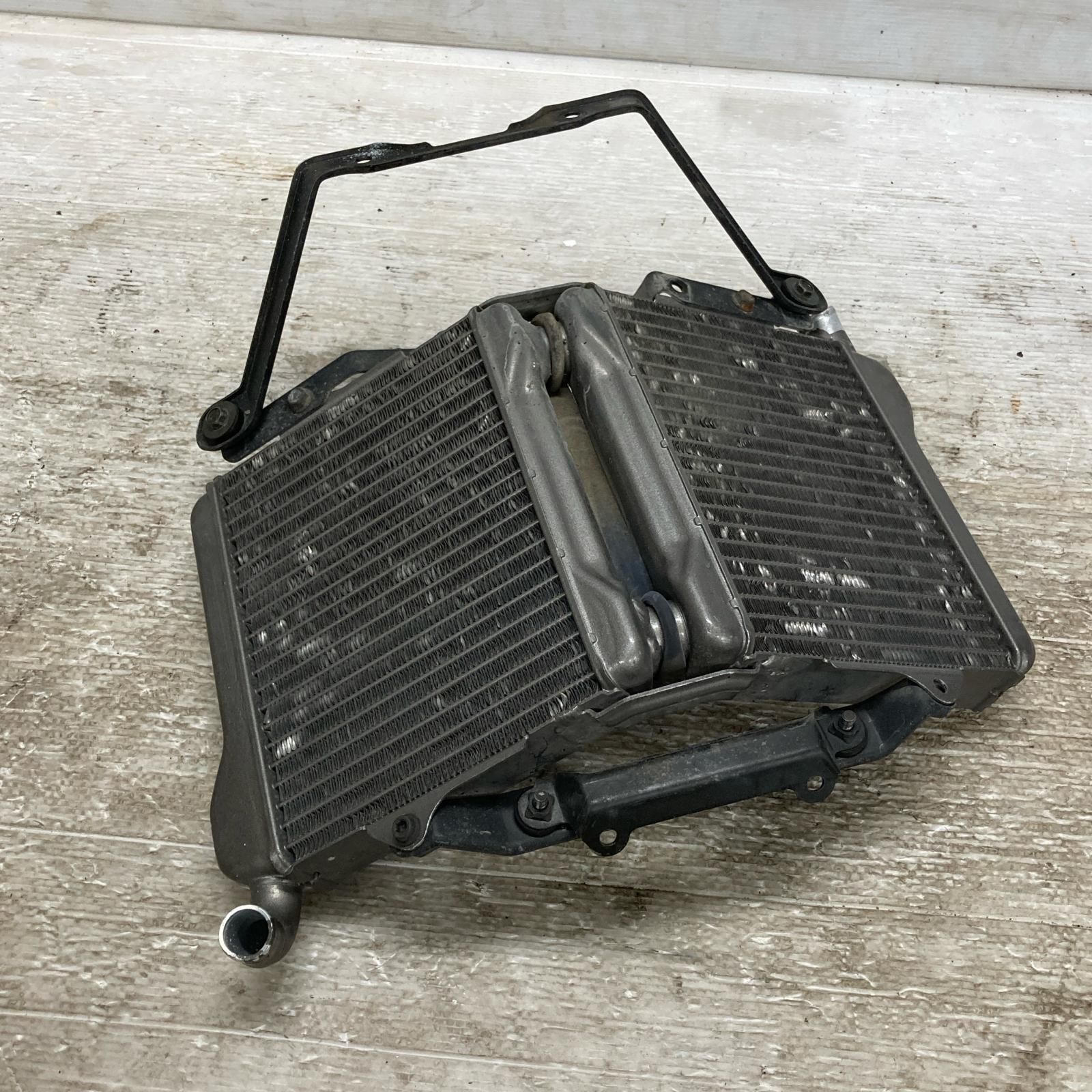 SUZUKI GSX-R400 GK73A ラジエーター スズキ