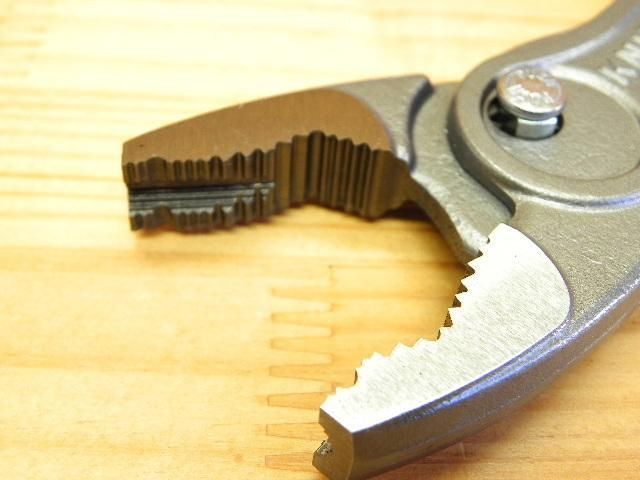 *KNIPEX
