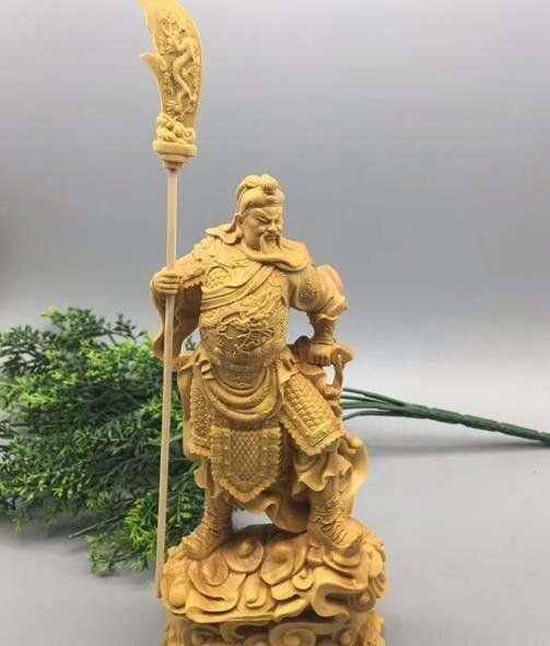 木彫　関羽像 楽天市場】黄楊一杢彫り 三国志 武将 関羽像 - 葉偉混作 ＜30