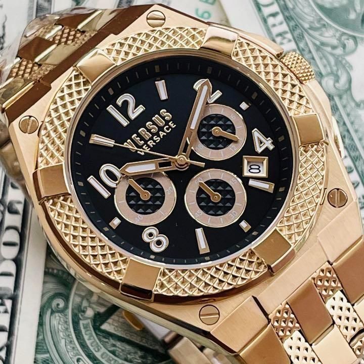 新品箱入 VERSUS VERSACE メンズ腕時計 ウォッチ ゴールド 金色 腕時計メンズ新品VERSUSヴェルサスVERSACEゴールドVSPEW0819