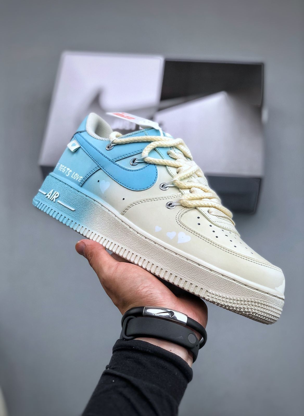 ナイキ スニーカー Nike Air Force 1'07 Low メンズ レディース 男女兼用 並行輸入品